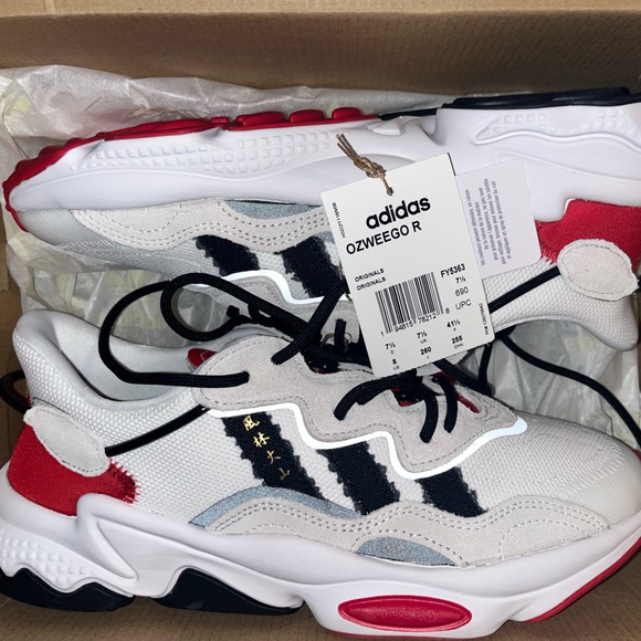 adidas Other - !!NEW!! Adidas Men Ozweego BAIT x Street Fighter x Ryu